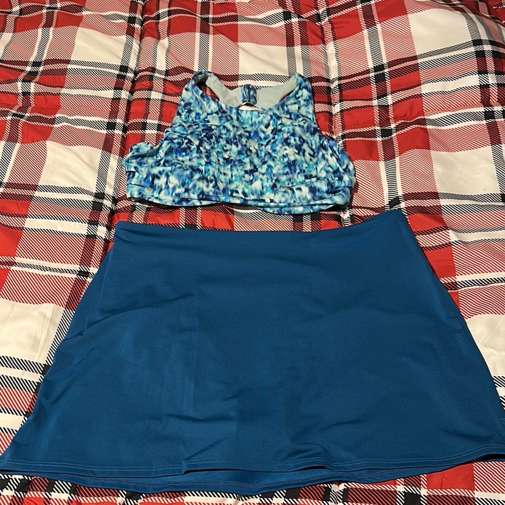 Athleta swim suit size L bottom top 36D/DD